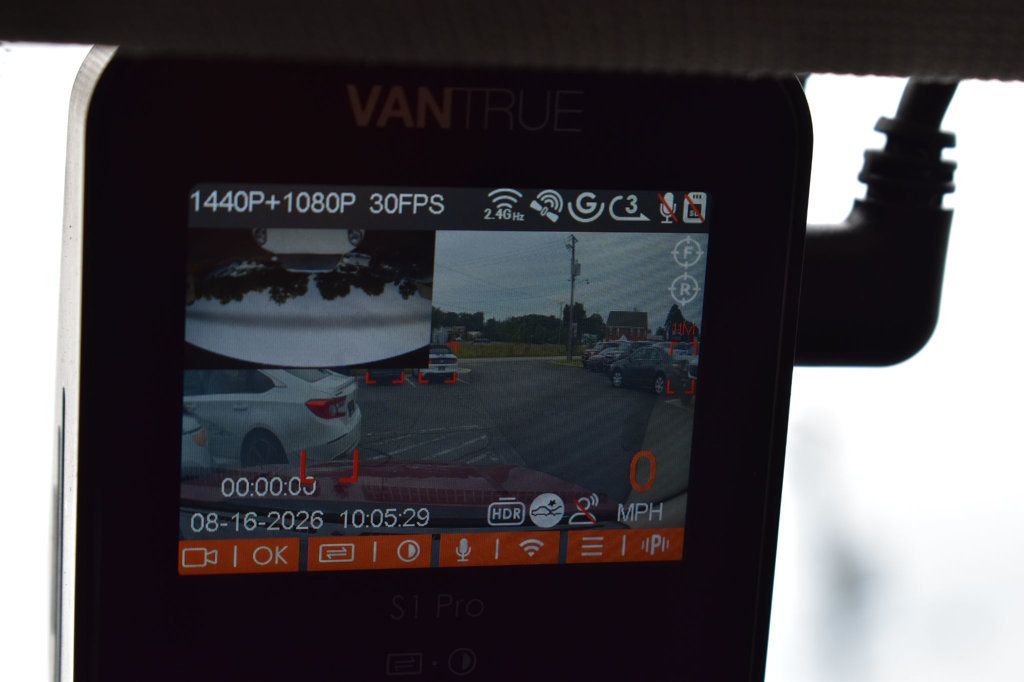 2020 Ford Escape Titanium AWD - 23067706 - 46