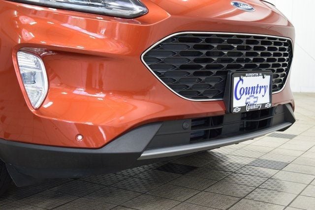 2020 Ford Escape Titanium AWD - 22902859 - 12