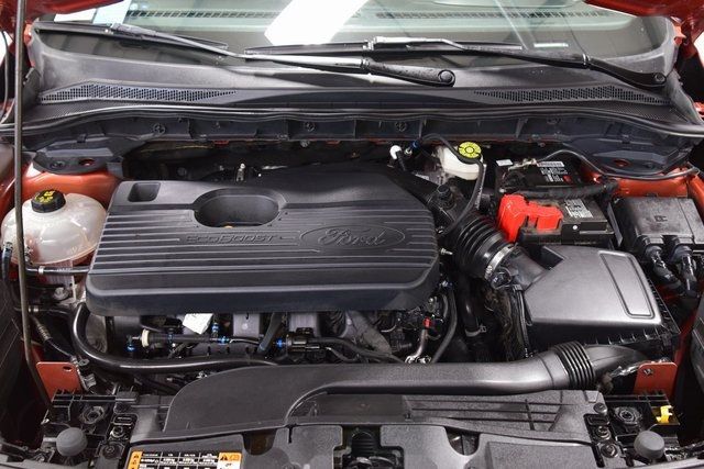 2020 Ford Escape Titanium AWD - 22902859 - 27