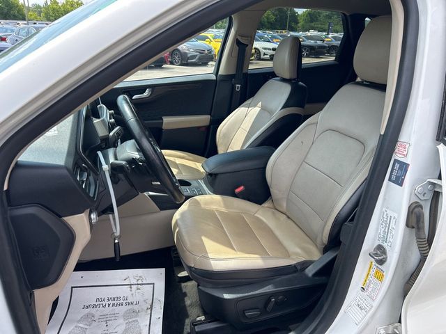 2020 Ford Escape Titanium AWD - 23051397 - 7