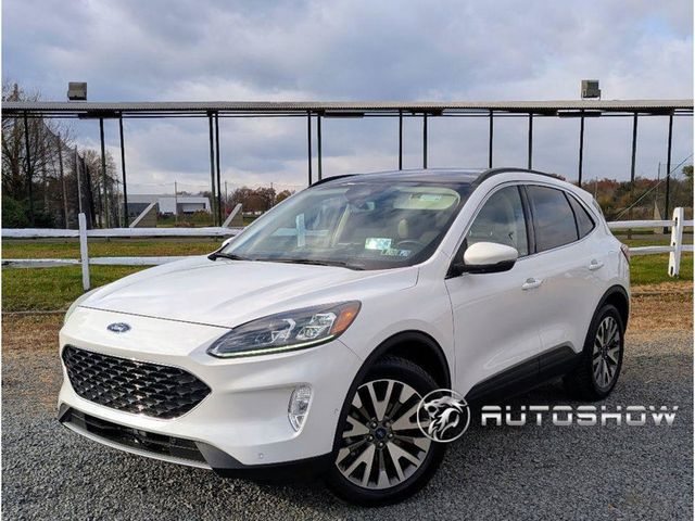2020 Ford Escape Titanium AWD - 22945259 - 0