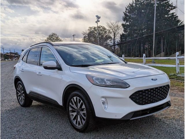 2020 Ford Escape Titanium AWD - 22945259 - 2