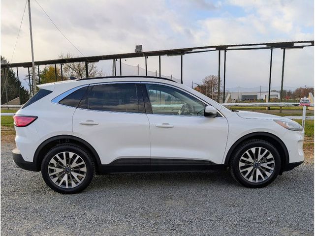 2020 Ford Escape Titanium AWD - 22945259 - 7