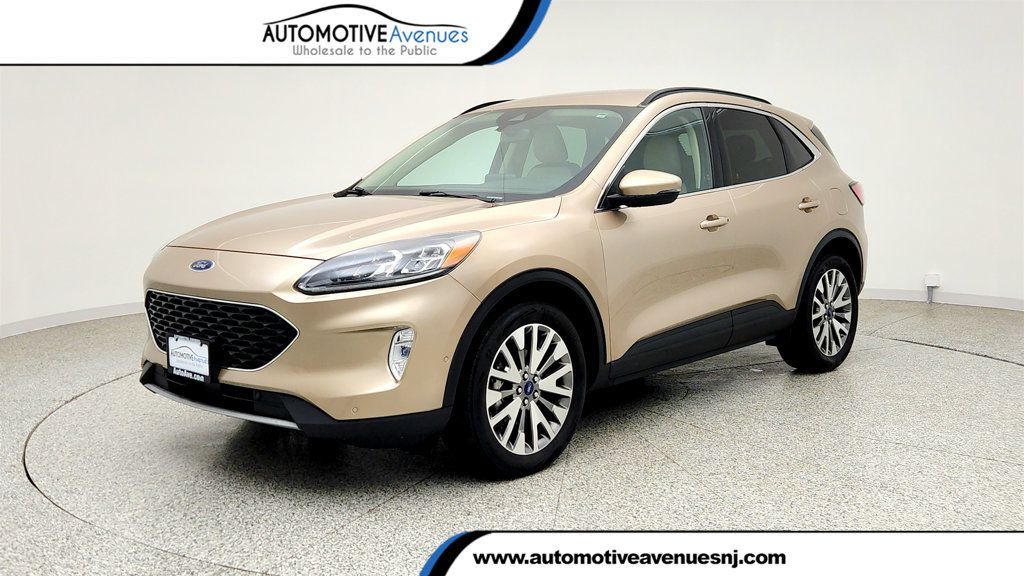 2020 Ford Escape Titanium AWD - 23036241 | Video 1