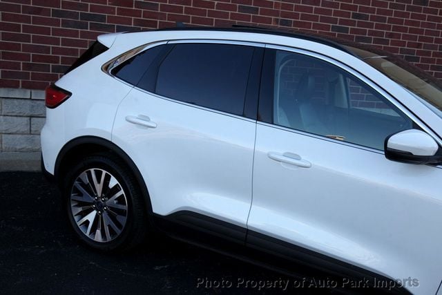 2020 Ford Escape Titanium - Photo 13