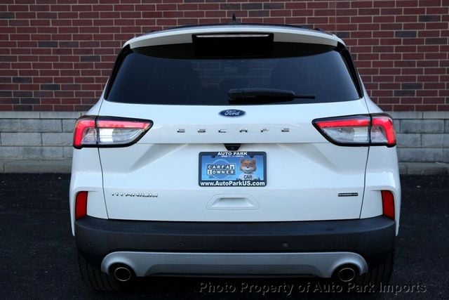 2020 Ford Escape Titanium - Photo 18