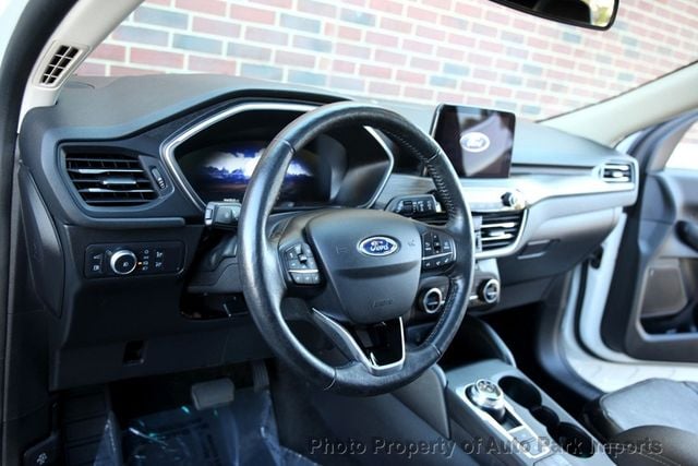 2020 Ford Escape Titanium - Photo 21
