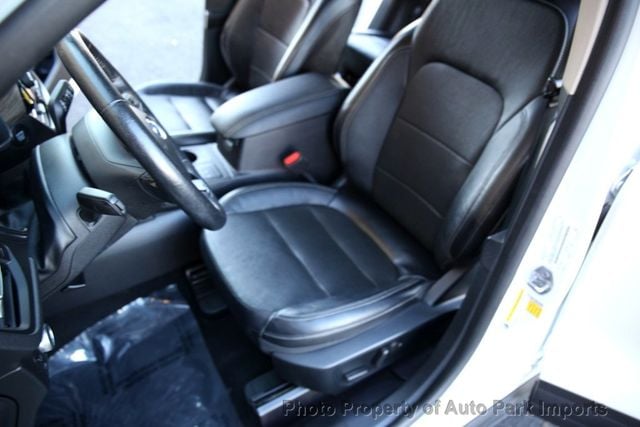 2020 Ford Escape Titanium - Photo 22