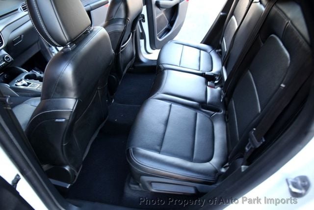 2020 Ford Escape Titanium - Photo 24