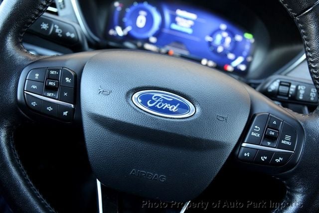 2020 Ford Escape Titanium - Photo 37