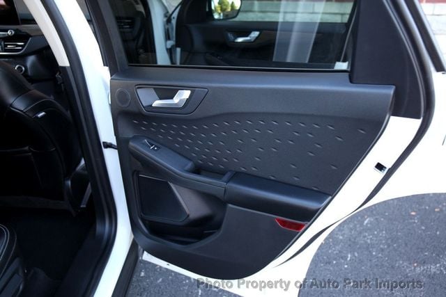 2020 Ford Escape Titanium - Photo 41