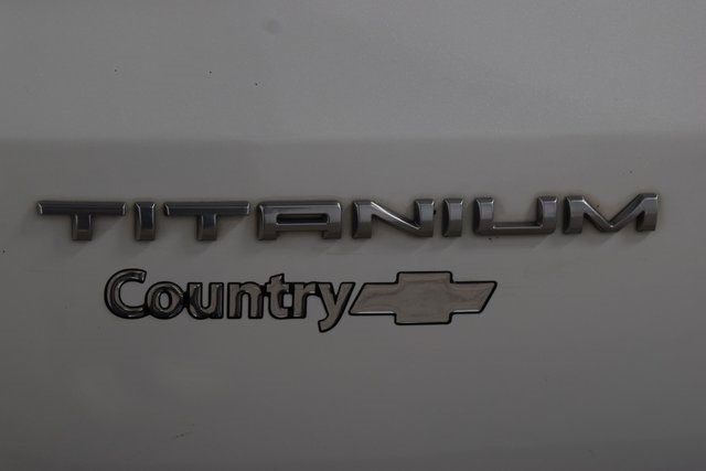 2020 Ford Escape Titanium Hybrid AWD - 22893695 - 21