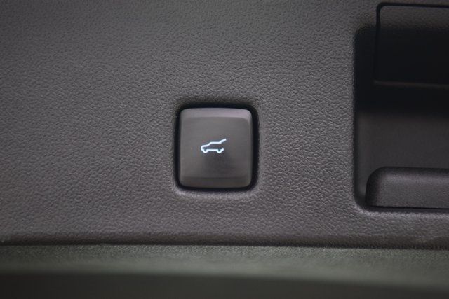2020 Ford Escape Titanium Hybrid AWD - 22893695 - 23