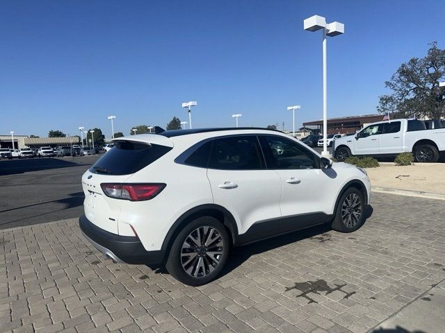 2020 Ford Escape Titanium Hybrid AWD - 22921105 - 1