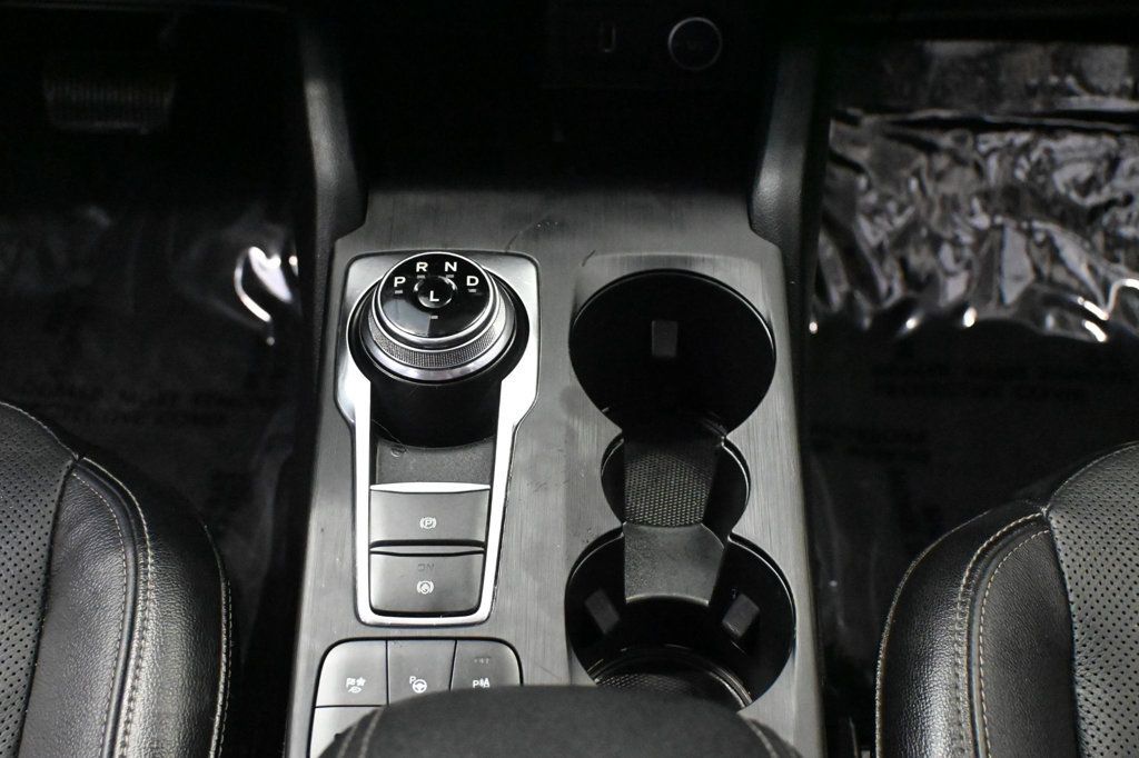 Ford Escape photo 17