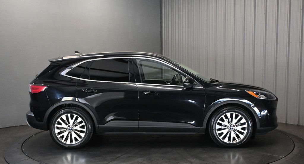 Ford Escape photo 4