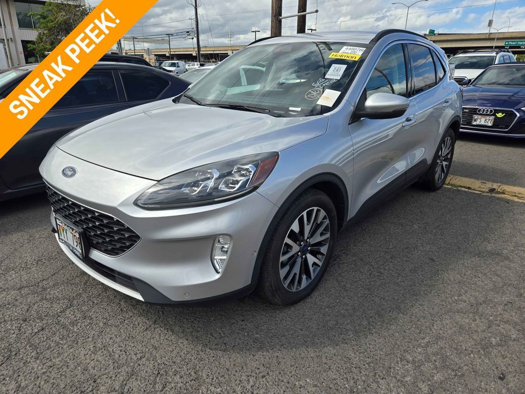 2020 Ford Escape Titanium Hybrid FWD - 22993816 | Video 1