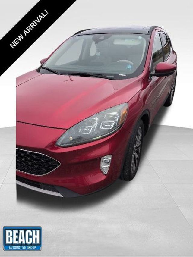 2020 Ford Escape Titanium Hybrid FWD - 22940588 | Video 1