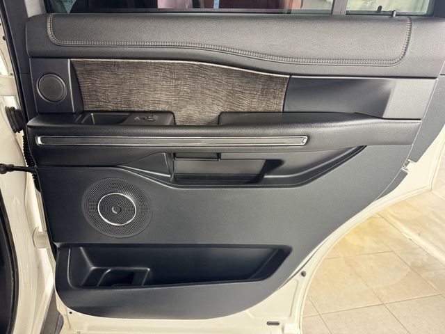 2020 Ford Expedition LIMITED 4WD - 23097261 - 15