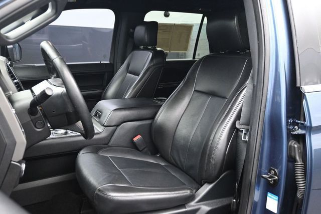 2020 Ford Expedition XLT 4x2 - 23062054 - 4