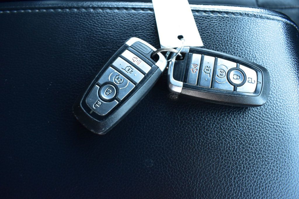 2020 Ford Expedition XLT 4x4 - 22943411 - 13