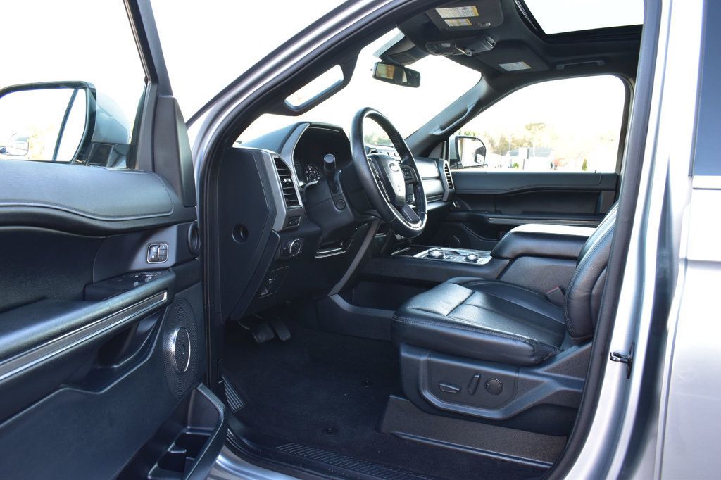 2020 Ford Expedition XLT 4x4 - 22943411 - 16