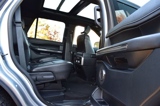2020 Ford Expedition XLT 4x4 - 22943411 - 23