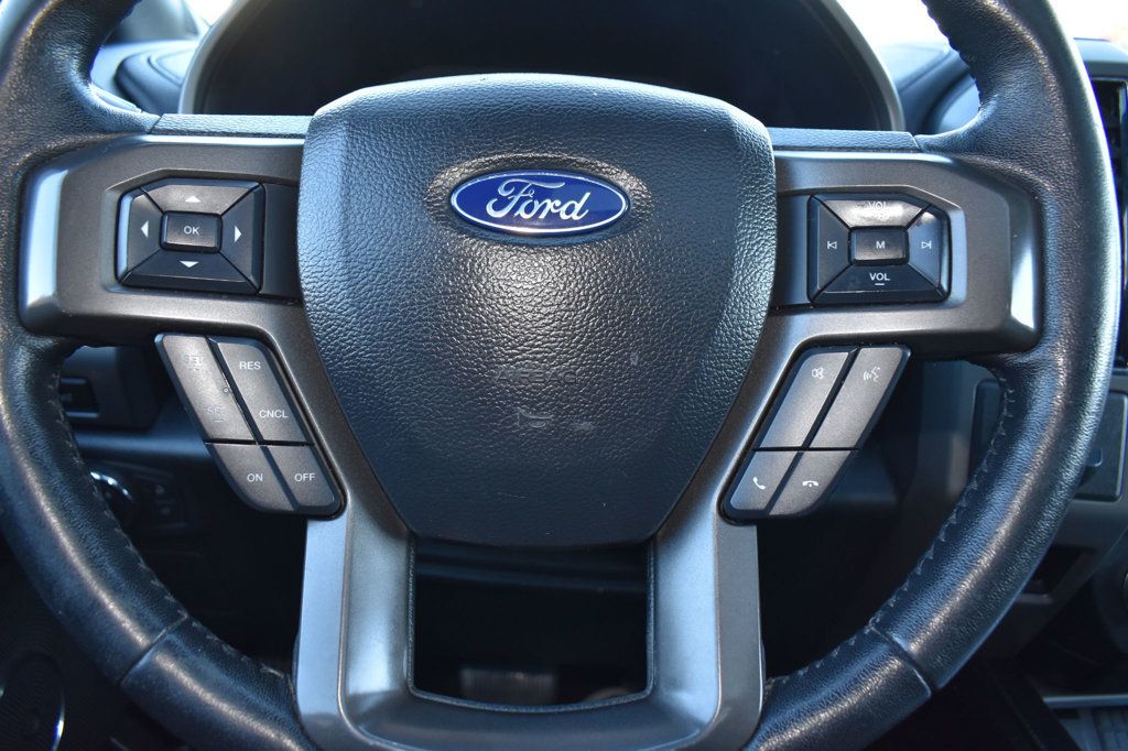 2020 Ford Expedition XLT 4x4 - 22943411 - 27