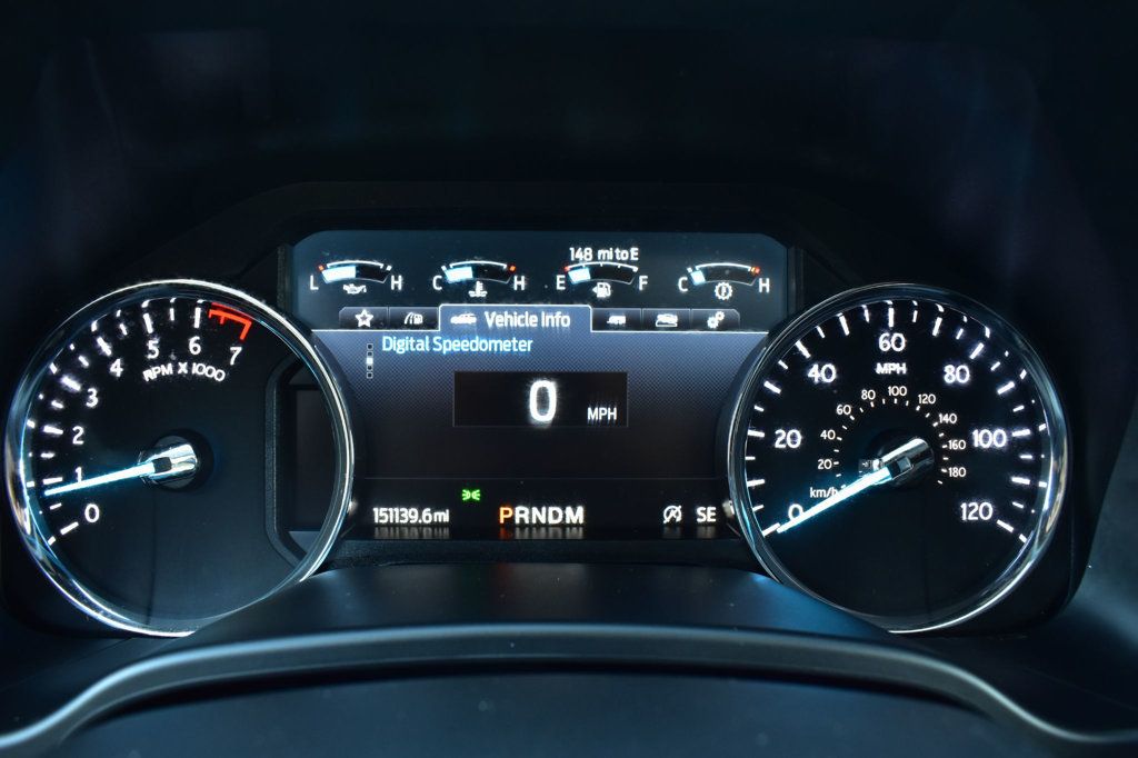 2020 Ford Expedition XLT 4x4 - 22943411 - 28