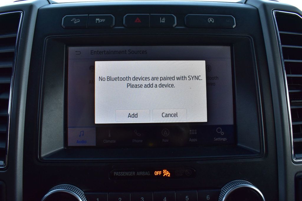 2020 Ford Expedition XLT 4x4 - 22943411 - 32