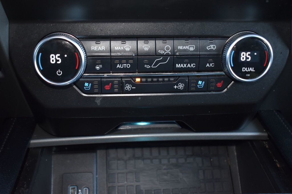 2020 Ford Expedition XLT 4x4 - 22943411 - 39