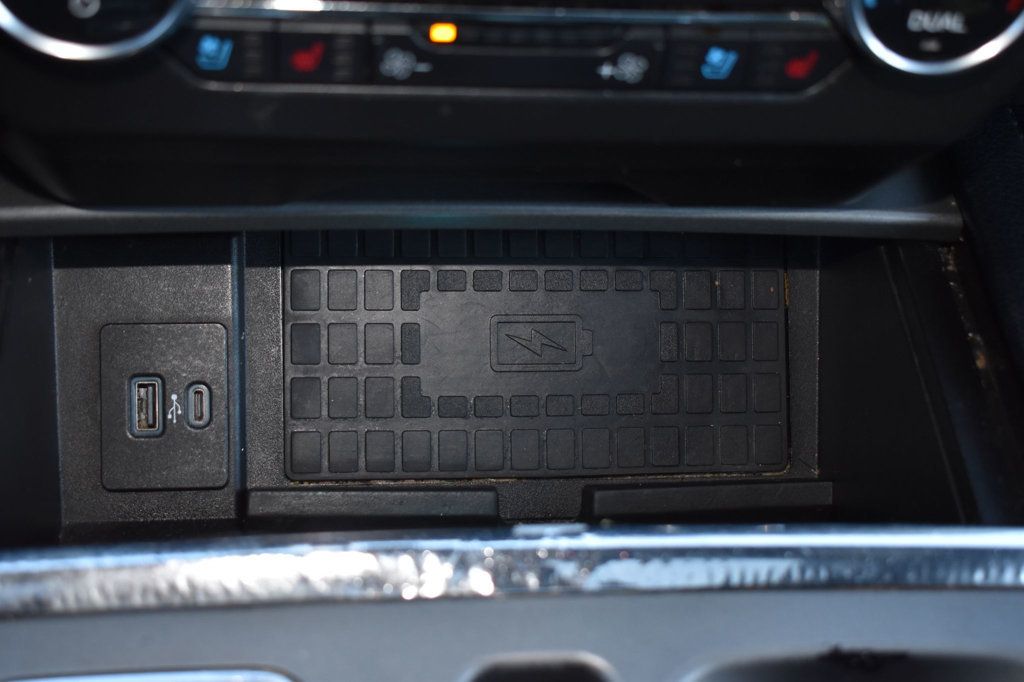 2020 Ford Expedition XLT 4x4 - 22943411 - 40