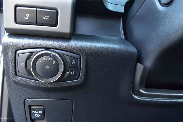 2020 Ford Expedition XLT 4x4 - 22943411 - 43