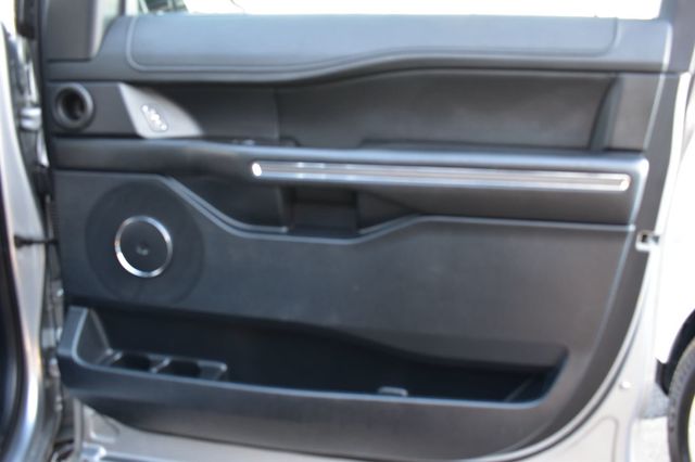 2020 Ford Expedition XLT 4x4 - 22943411 - 45