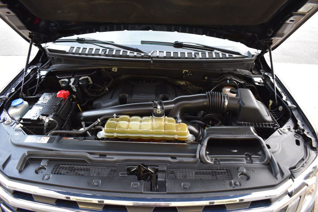 2020 Ford Expedition XLT 4x4 - 22975620 - 11