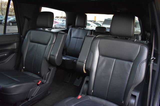 2020 Ford Expedition XLT 4x4 - 22975620 - 20