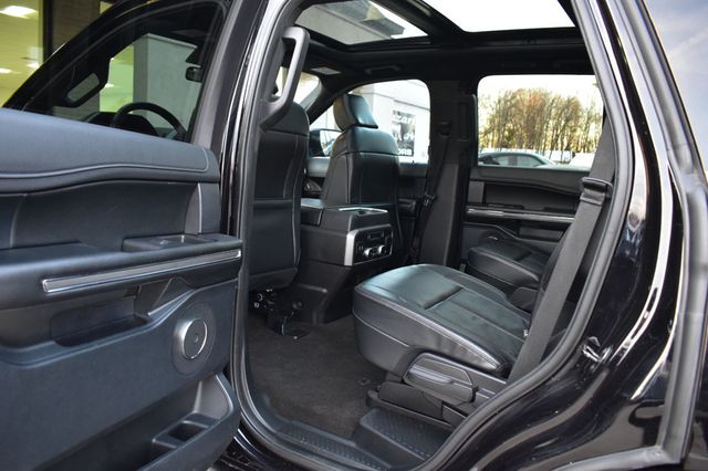 2020 Ford Expedition XLT 4x4 - 22975620 - 21