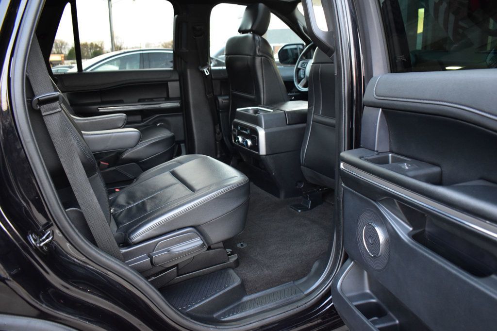 2020 Ford Expedition XLT 4x4 - 22975620 - 24