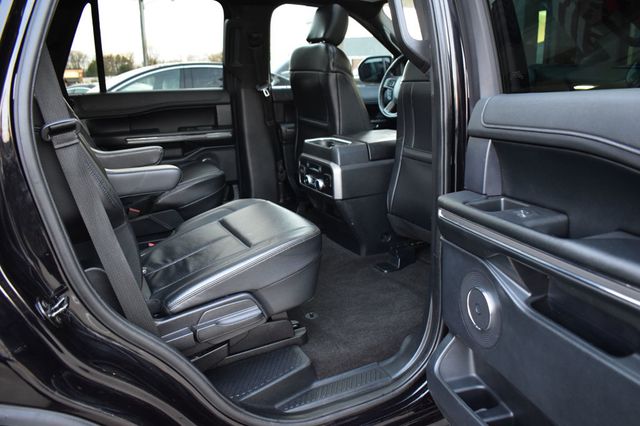 2020 Ford Expedition XLT 4x4 - 22975620 - 24