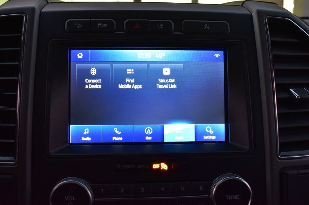 2020 Ford Expedition XLT 4x4 - 22975620 - 45