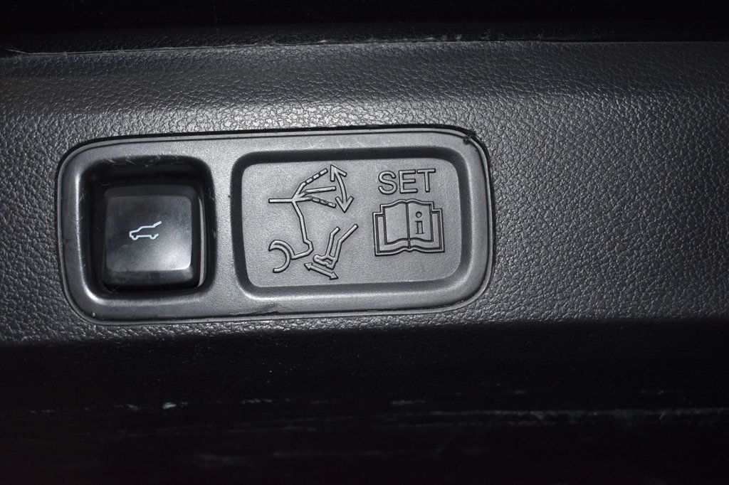 2020 Ford Expedition XLT 4x4 - 22975620 - 56