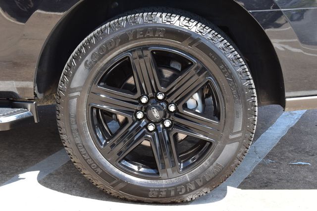 2020 Ford Expedition XLT 4x4 - 23069822 - 9