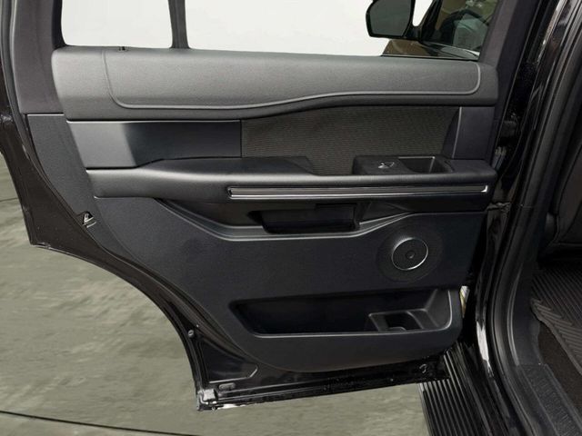 2020 Ford Expedition XLT 4x4 - 22964795 - 21