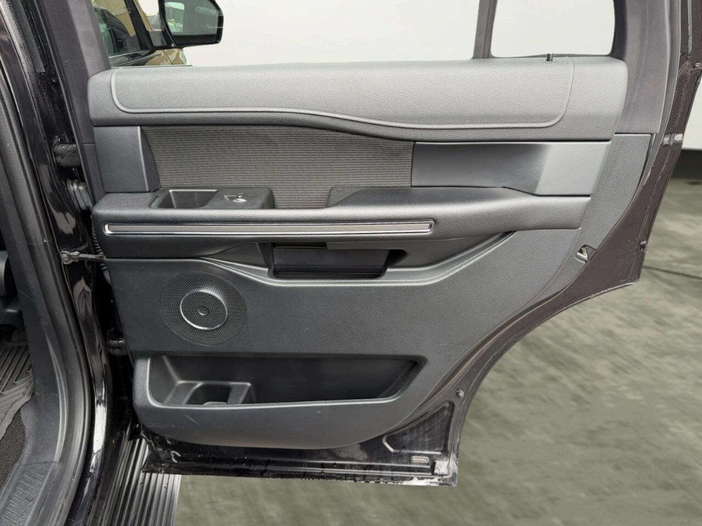2020 Ford Expedition XLT 4x4 - 22964795 - 24