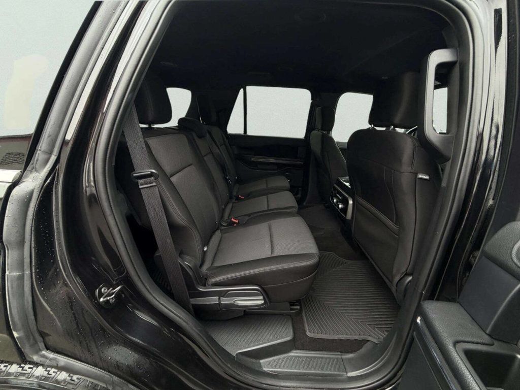 2020 Ford Expedition XLT 4x4 - 22964795 - 25