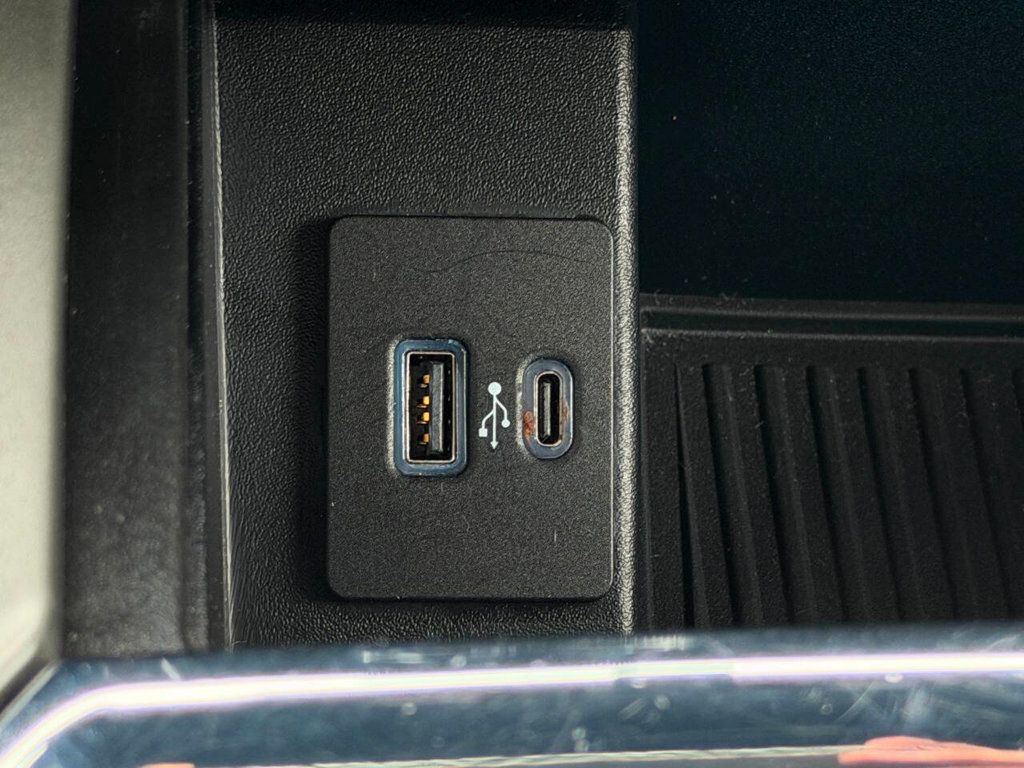 2020 Ford Expedition XLT 4x4 - 22964795 - 46