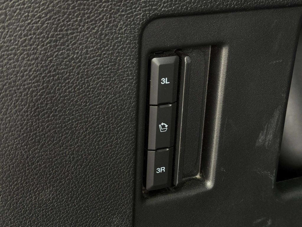 2020 Ford Expedition XLT 4x4 - 22964795 - 6