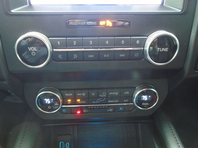 2020 Ford Expedition Max King Ranch 4x4 - 22946602 - 24