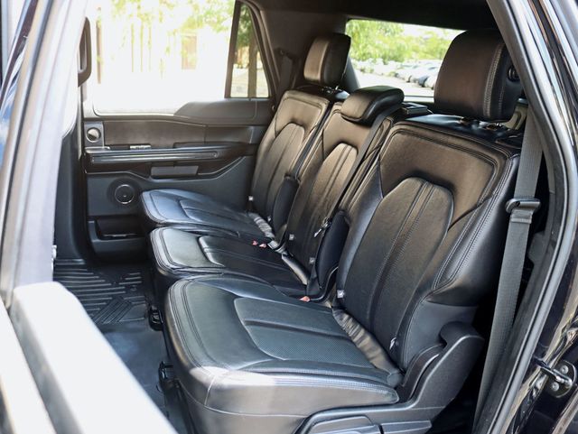 2020 Ford Expedition Max Limited 4x4 8-Passenger - 23070449 - 24