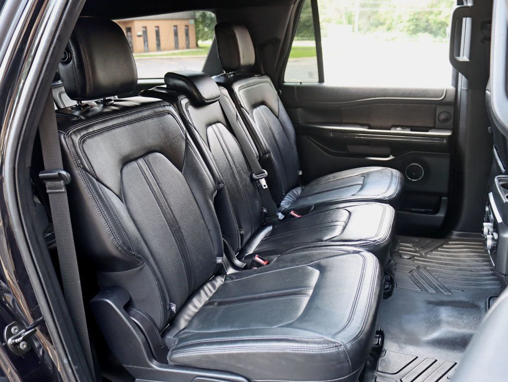 2020 Ford Expedition Max Limited 4x4 8-Passenger - 23070449 - 25